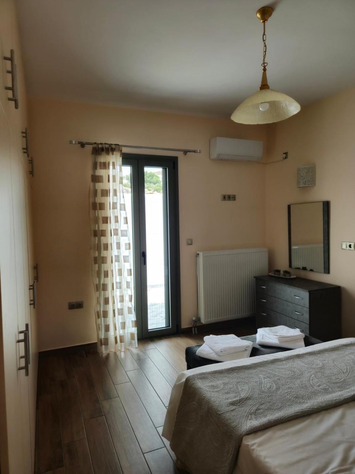 Αegean Εyes Apartment Tinos Bagian luar foto