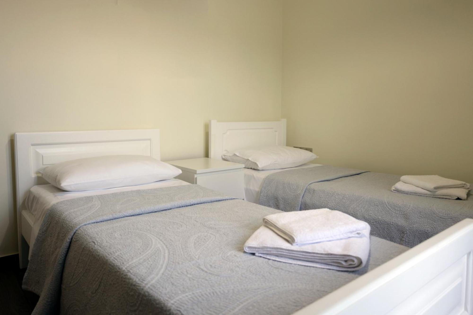 Αegean Εyes Apartment Tinos Bagian luar foto