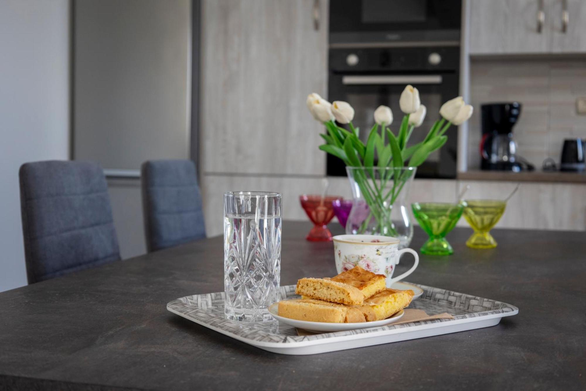 Αegean Εyes Apartment Tinos Bagian luar foto
